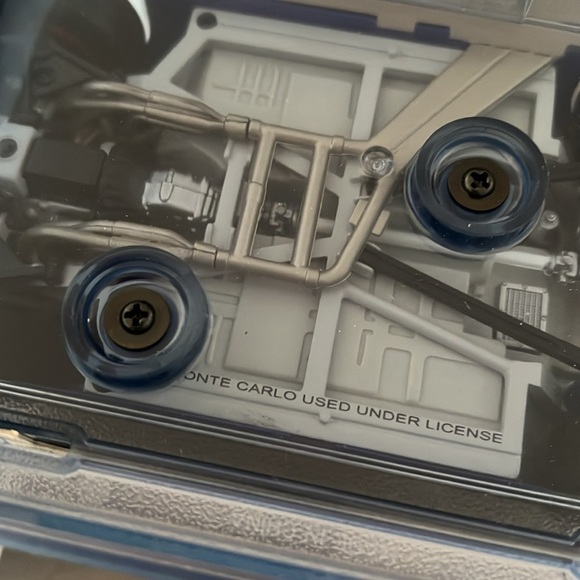 Michael Waltrip #7 1999 Monte Carlo 1:24 Team Caliber Diecast - Picture 4 of 6